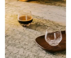 Coffret 2 gobelets à café court et plateau : Dégustez votre café avec les verres en cristal
