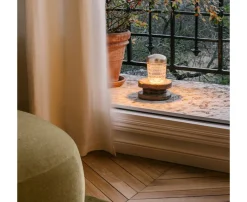 Mini baladeuse finition argentée : choisissez Saint-Louis et sa lampe en cristal